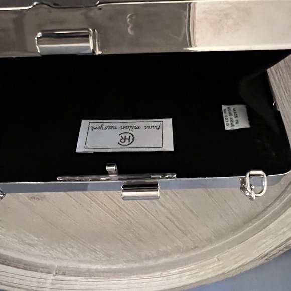 Black and Silver Metal Clutch Purse - Picture 3 of 5